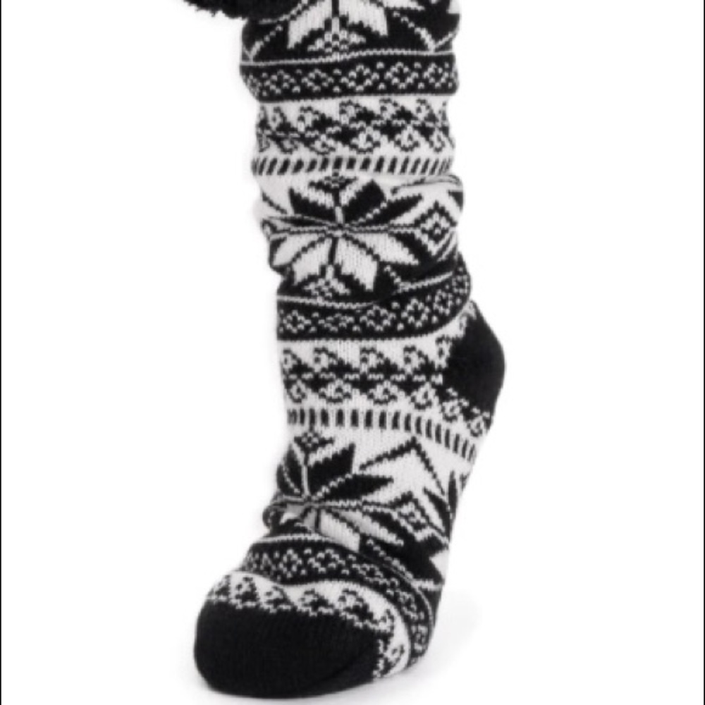 NWT MUK LUKS women’s cozy lounge socks size small (5-7)